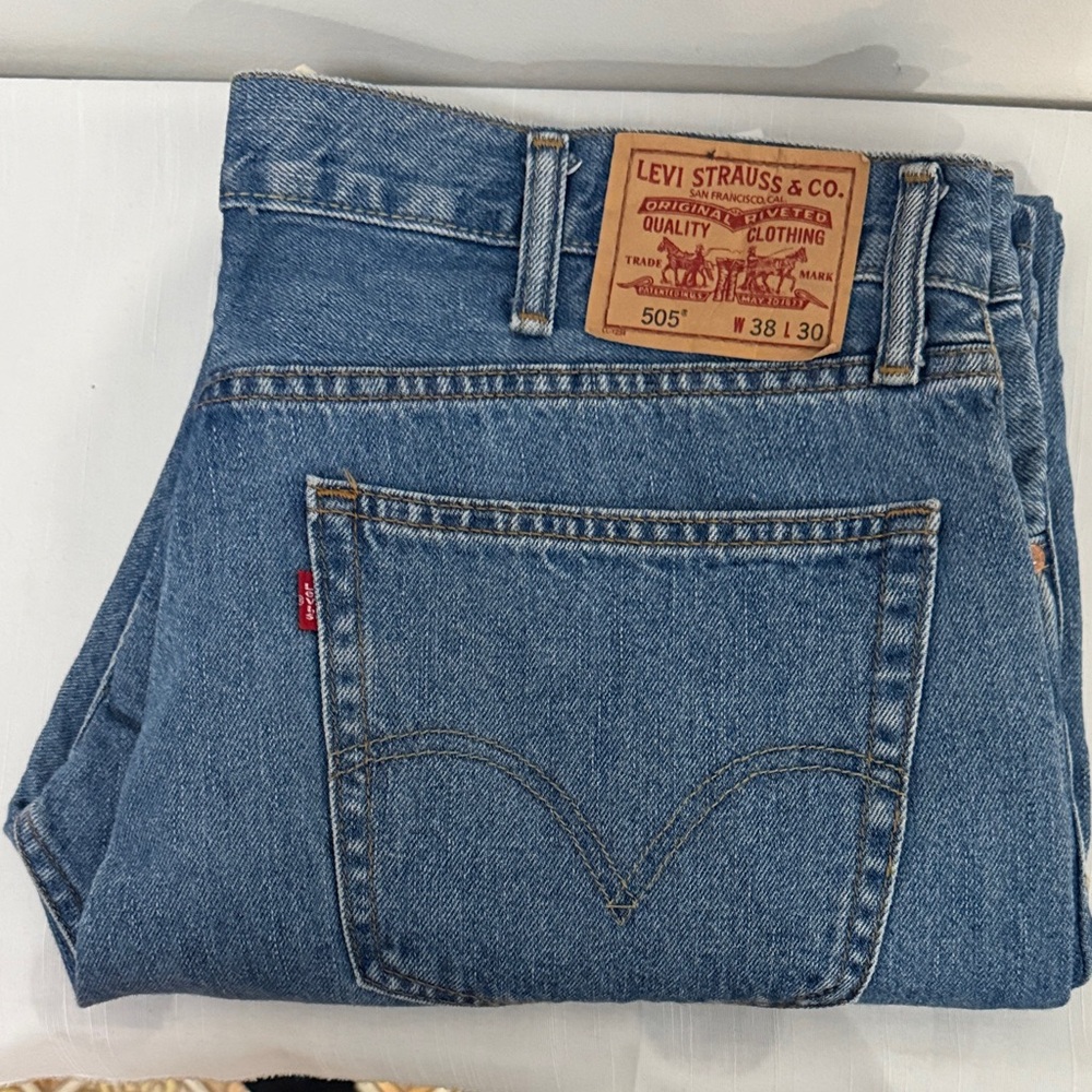 Levi's Classic Straight Blue Jeans